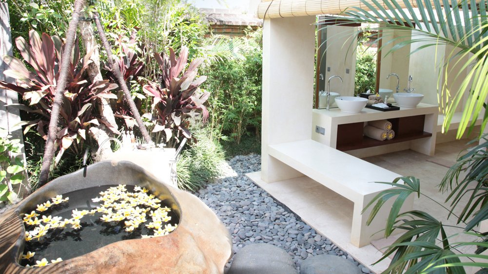 Villa Amy - Twin room bathtub